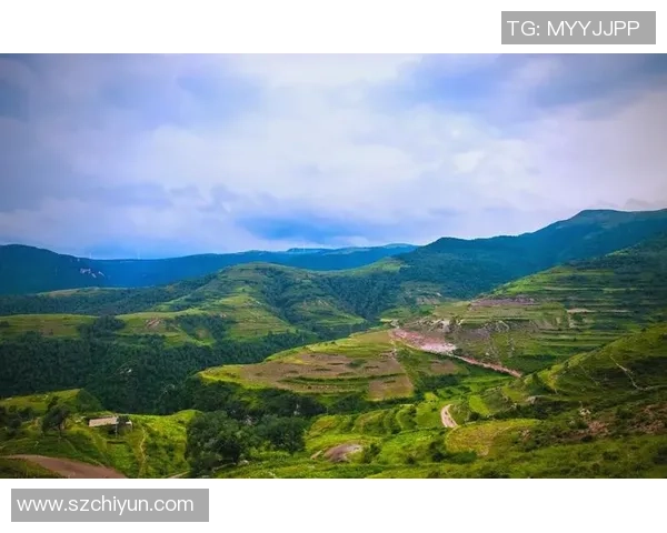 姚明河美丽风光尽显自然魅力的绝佳摄影作品欣赏与分享