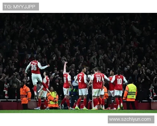 英超激战：拜仁狂胜阿森纳四球大捷补时绝杀点燃全场激情