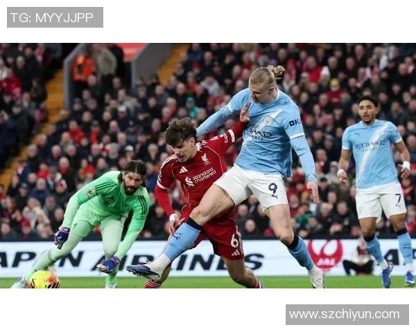 英超激战阿森纳逆转曼联补时绝杀引发全场狂欢与转会传闻热议